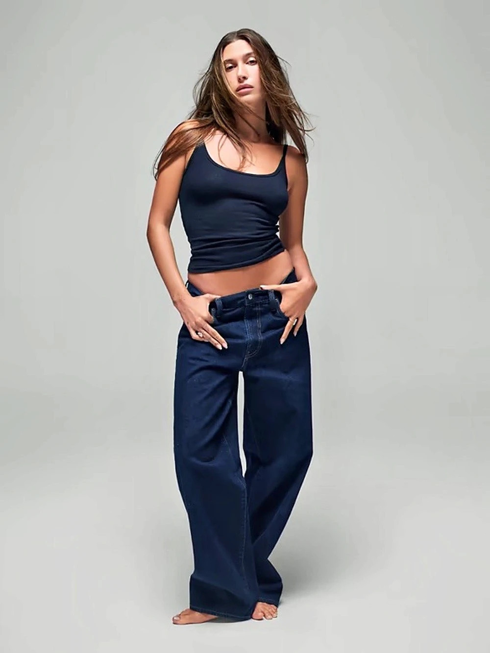 Hailey Extra Baggy Jeans in midnight indigo size 25